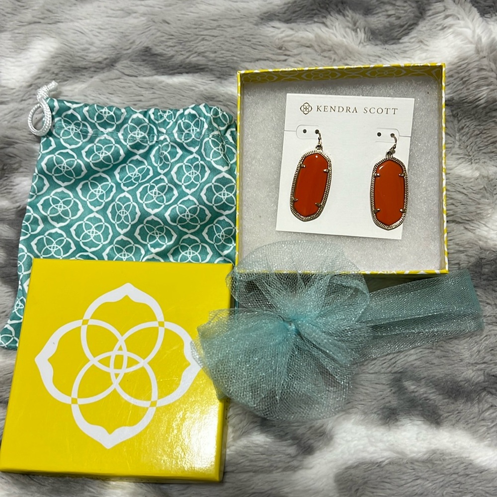 Kendra Scott Orange Danielle Drop Earrings